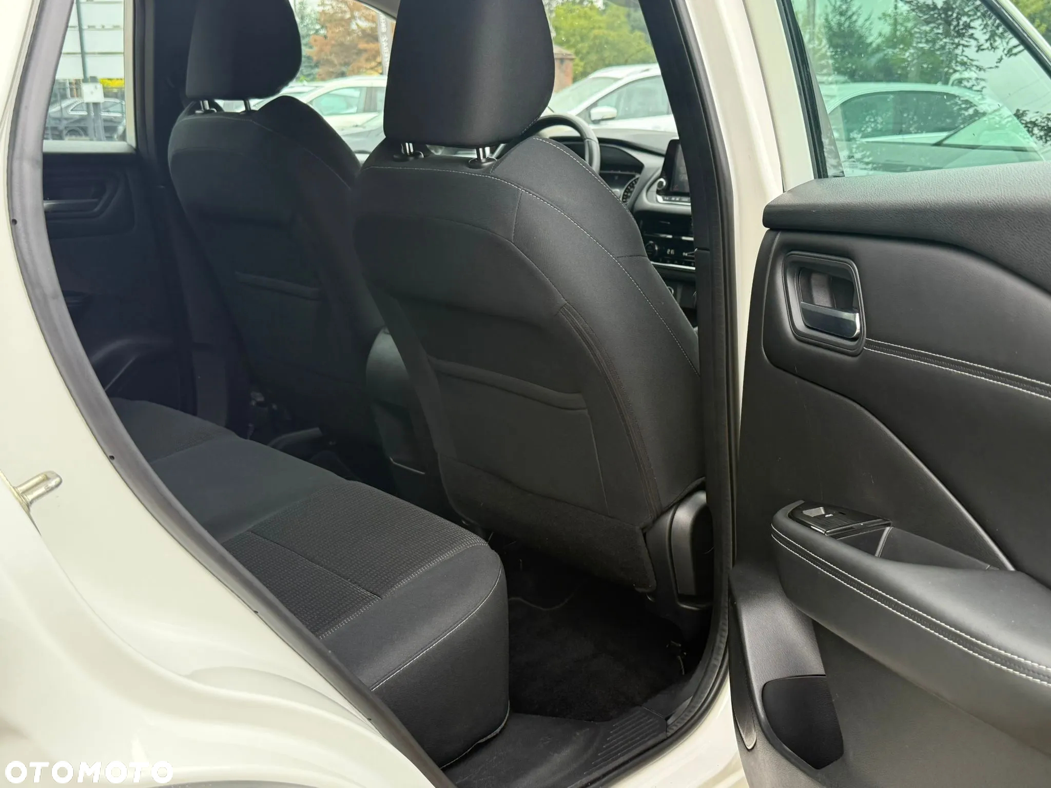 Nissan Qashqai 1.3 DIG-T MHEV Tekna - 11