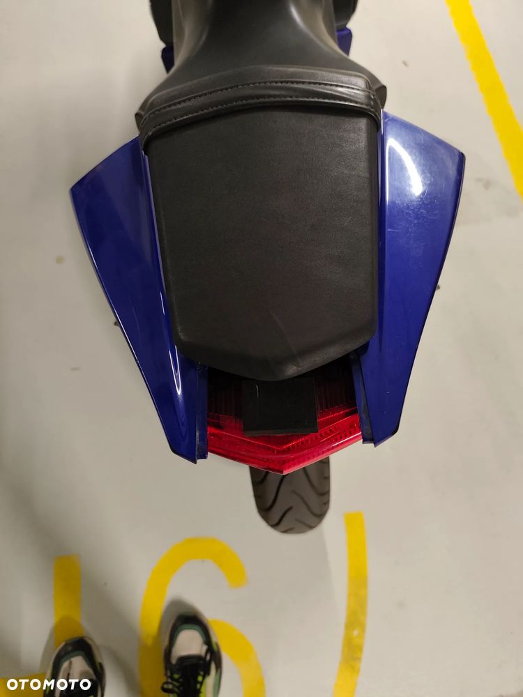 Yamaha R125 - 6