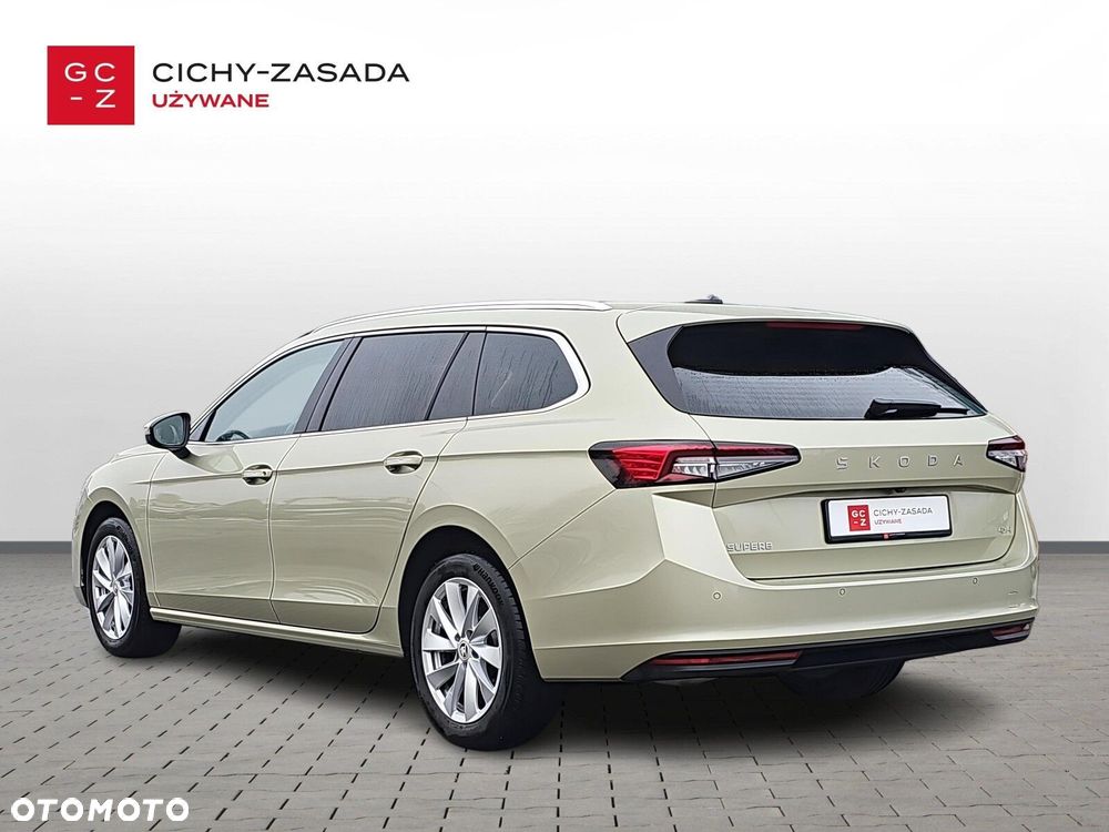 Skoda Superb 2.0 TDI SCR 4x4 Selection DSG - 7