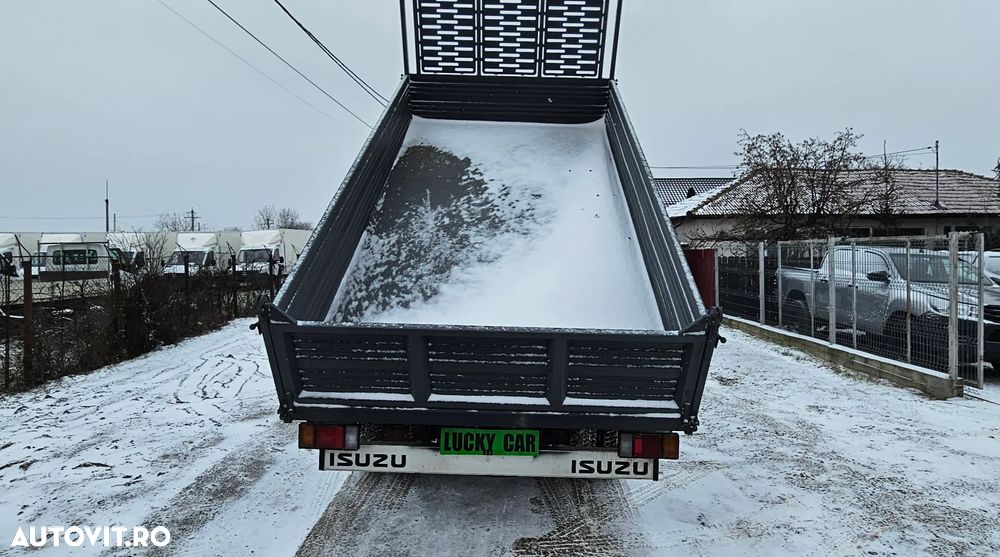 Isuzu Basculabila - 9