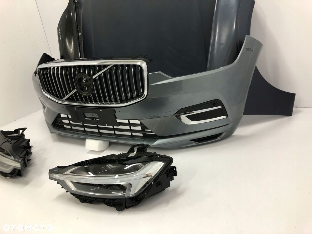 VOLVO XC60 II 2018- PRZED LIFT MASKA ZDERZAK LAMPY BŁOTNIKI - 3