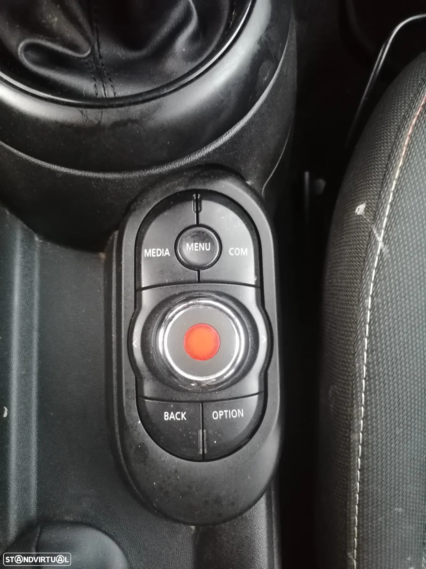 MINI 5 Portas One D - 15