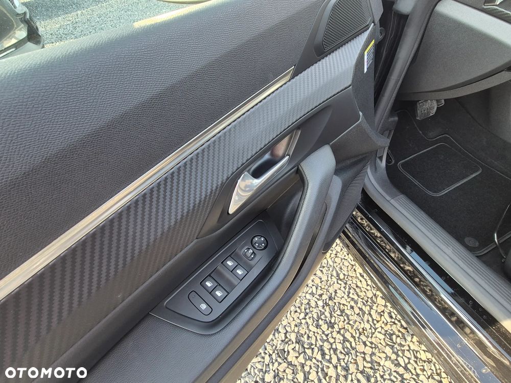 Peugeot 508 1.2 PureTech Active S&S EAT8 - 10