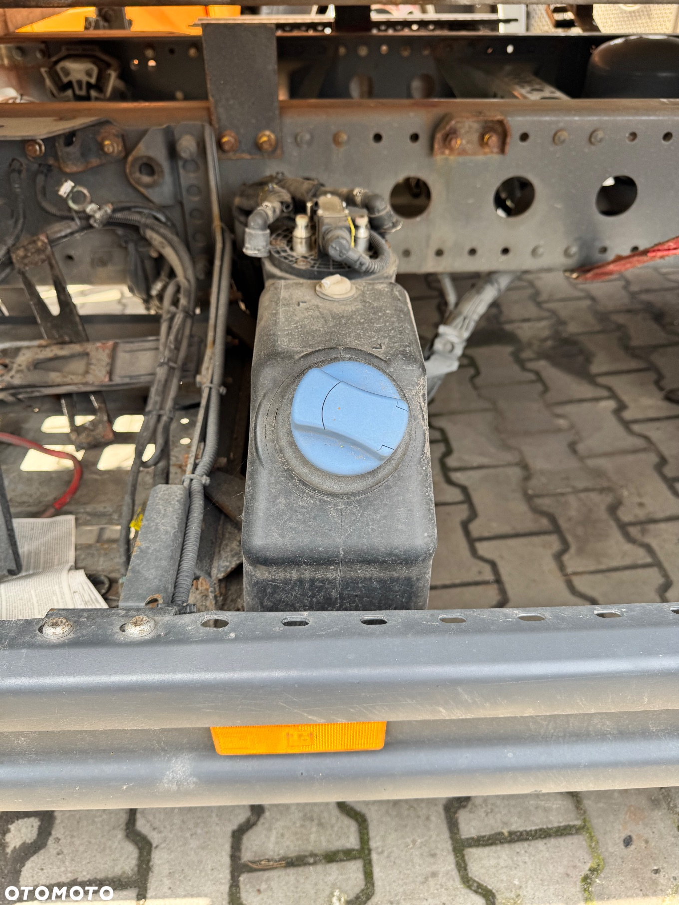 Kompletny zbiornik adblue, mocowanie, smok Mercedes Atego, Axor Euro 6 - 2