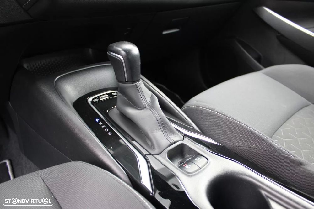 Toyota Corolla 1.8 Hybrid Comfort - 10