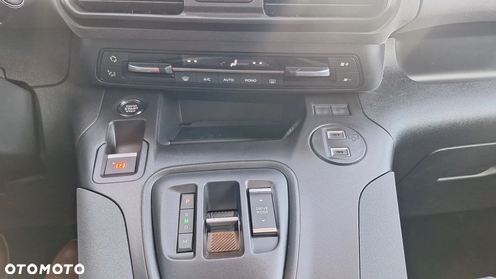 Peugeot Rifter MPV M Diesel 131 KM Automat - 18