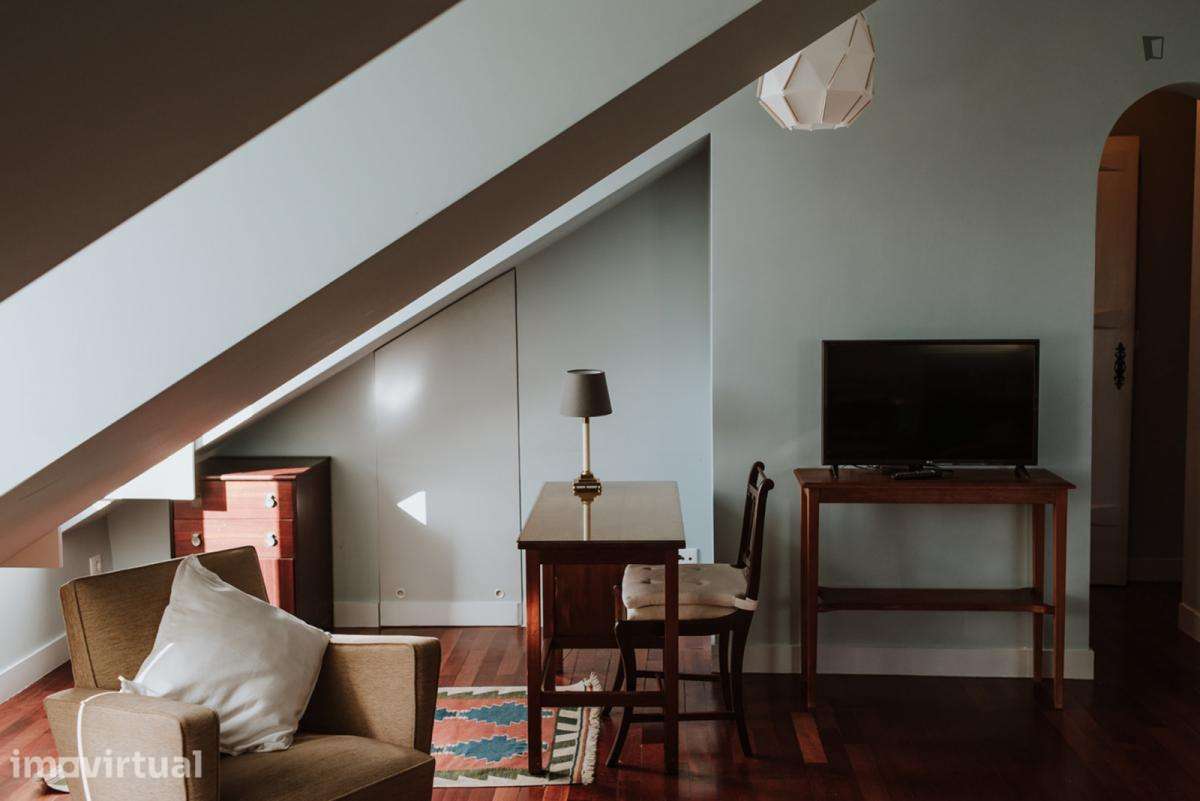 Apartamento com 1 quartos - localizado em Ajuda Lisbon - Grande imagem: 5/24