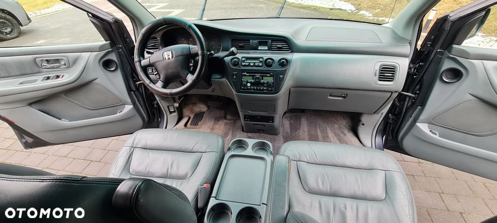 Honda Odyssey 3.5 LX - 4