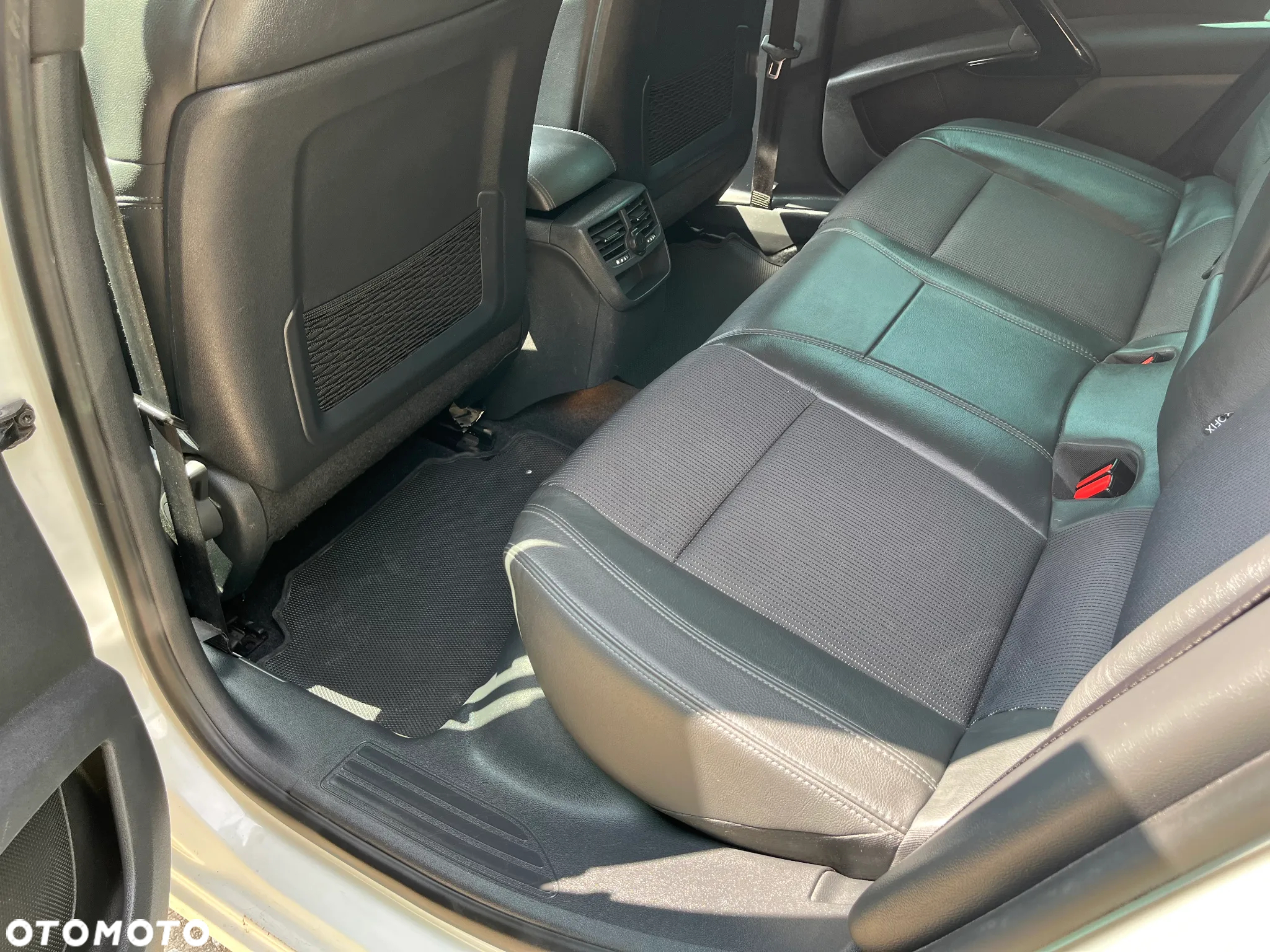 Peugeot 508 SW BlueHDi 150 Stop&Start Allure - 10