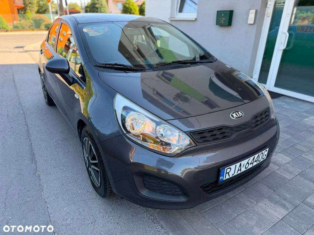Kia Rio 1.2 XL - 7