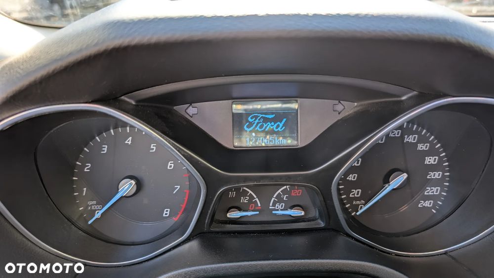 Ford Focus 1.0 EcoBoost Trend - 9