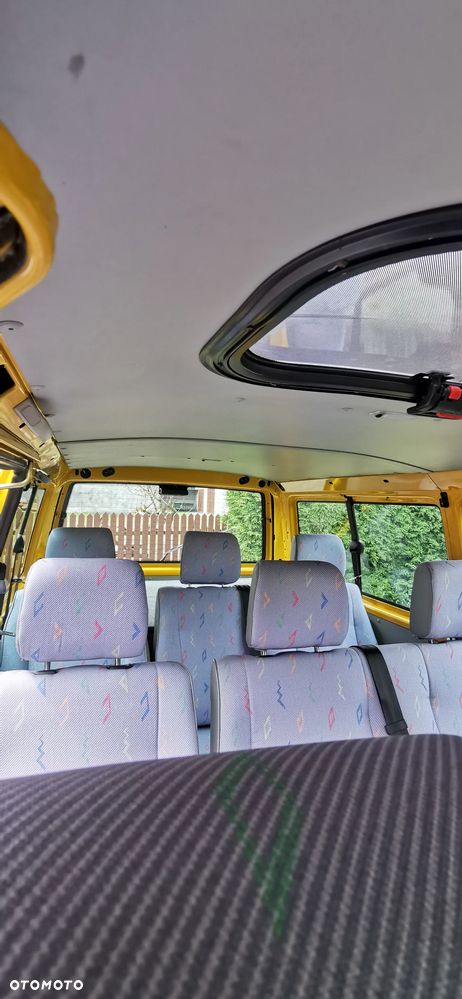 Volkswagen Transporter - 27
