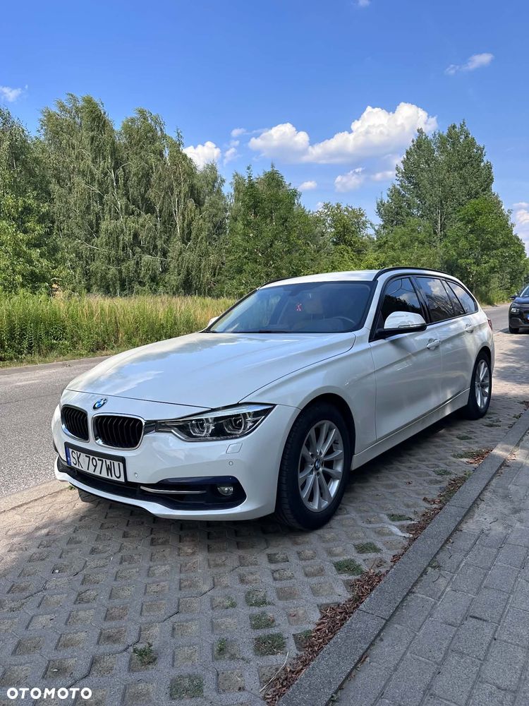 BMW Seria 3 320i Luxury Line sport - 1