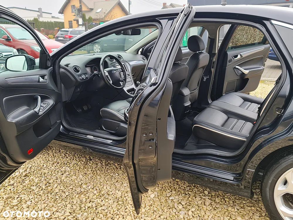 Ford Mondeo Turnier 2.0 TDCi Ambiente - 12