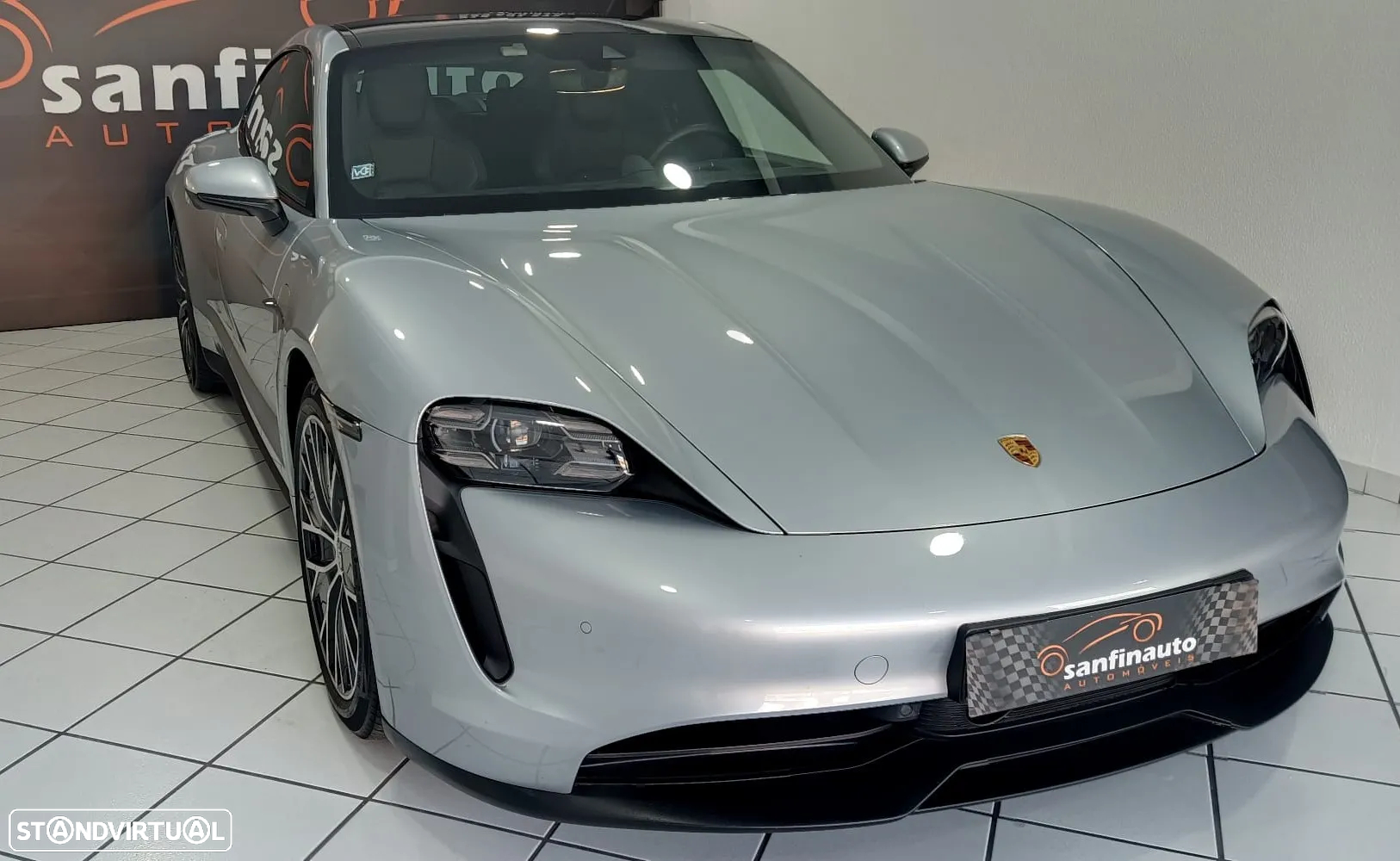 Porsche Taycan 4S - 9