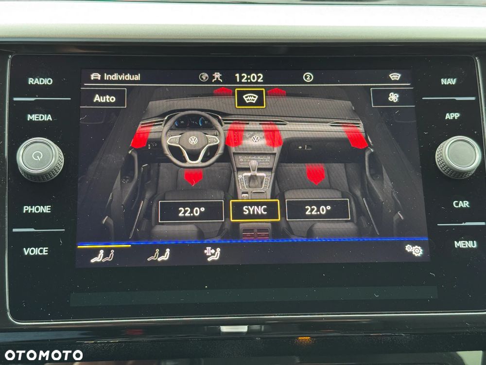 Volkswagen Arteon 2.0 TSI 4Motion R DSG - 25