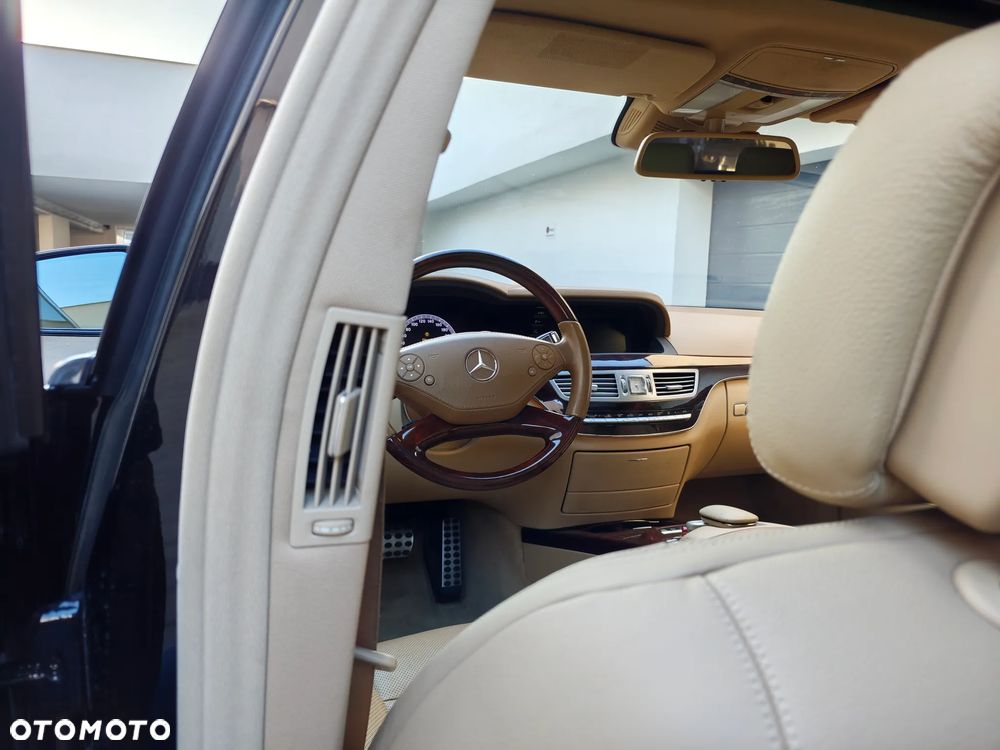 Mercedes-Benz Klasa S 500 L BlueEff - 32