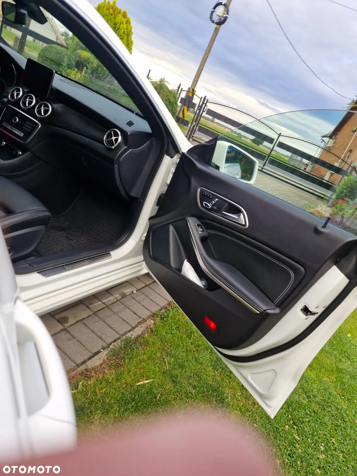 Mercedes-Benz CLA 250 7G-DCT Sport - 9