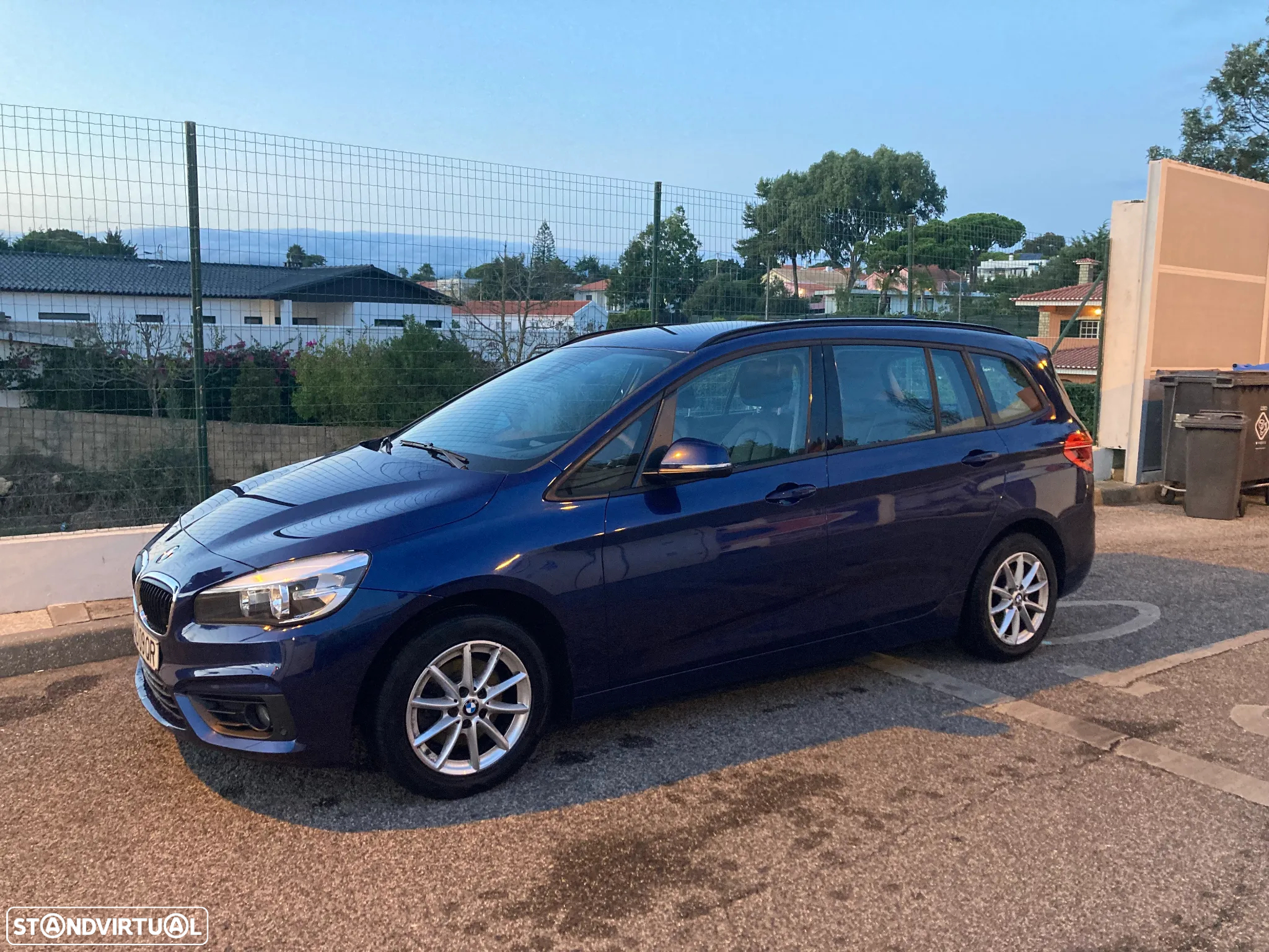 BMW 216 Gran Tourer d - 3