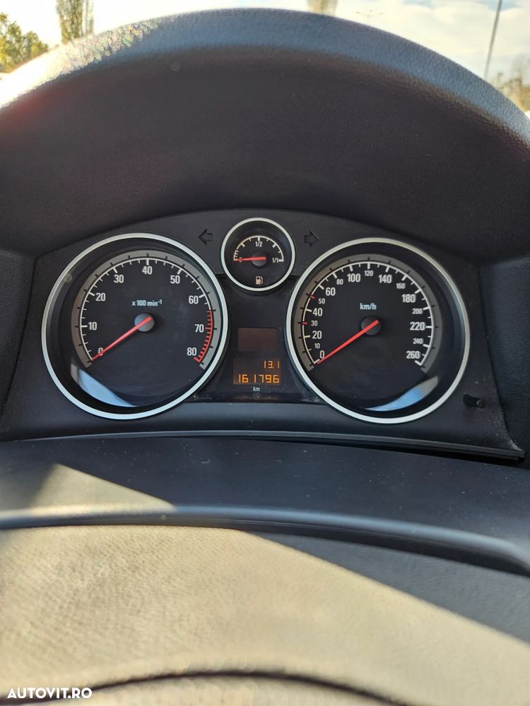Opel Astra 1.6 - 7