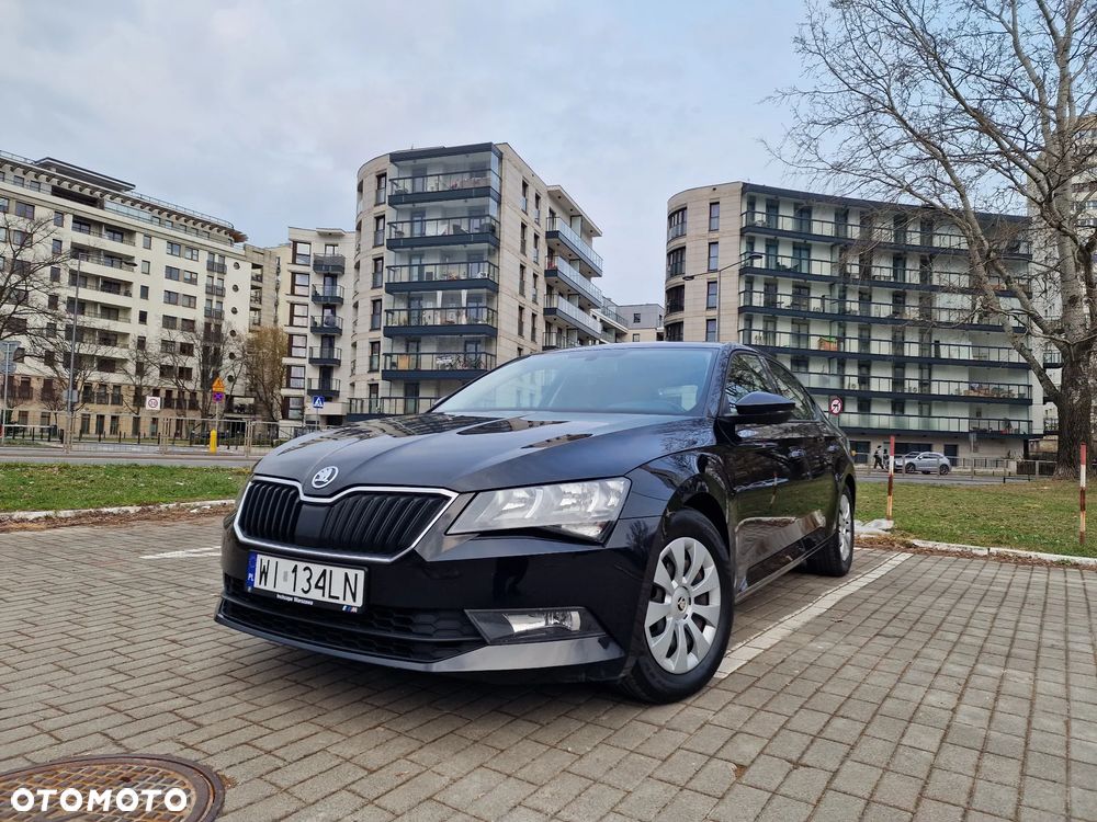 Skoda Superb 1.4 TSI Ambition - 22