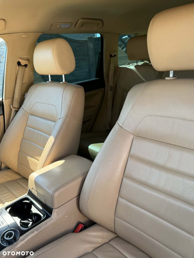 Volkswagen Touareg 3.0 V6 TDI DPF Automatik - 3