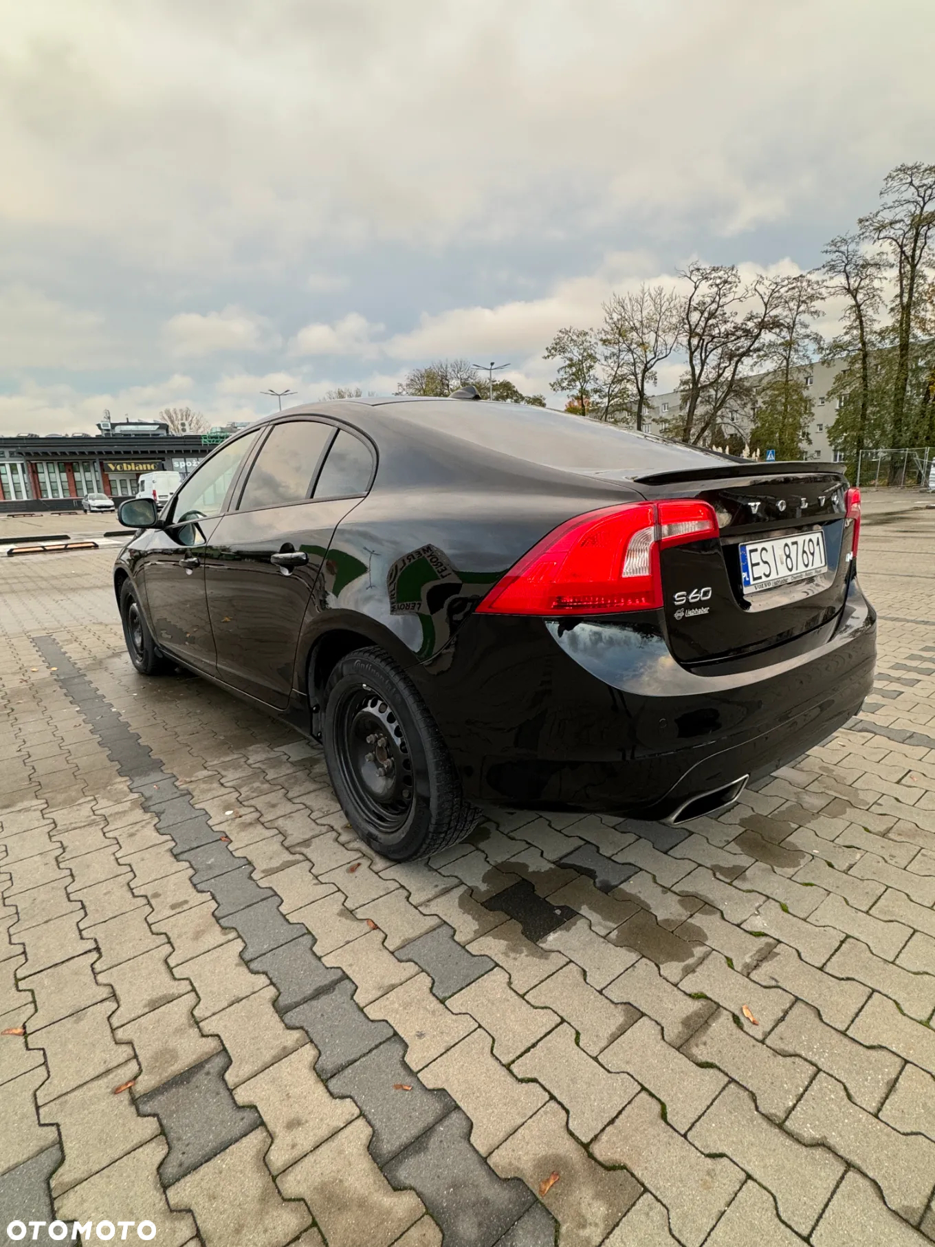 Volvo S60 D4 Drive-E Momentum - 17