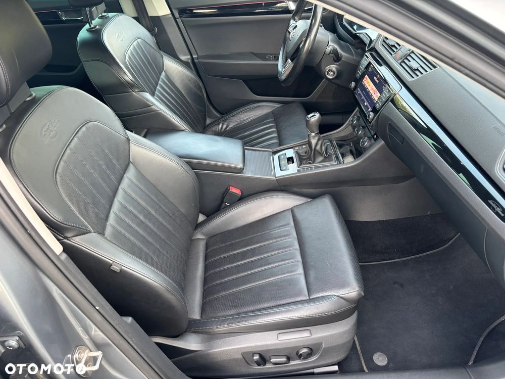 Skoda Superb 2.0 TDI L&K - 9