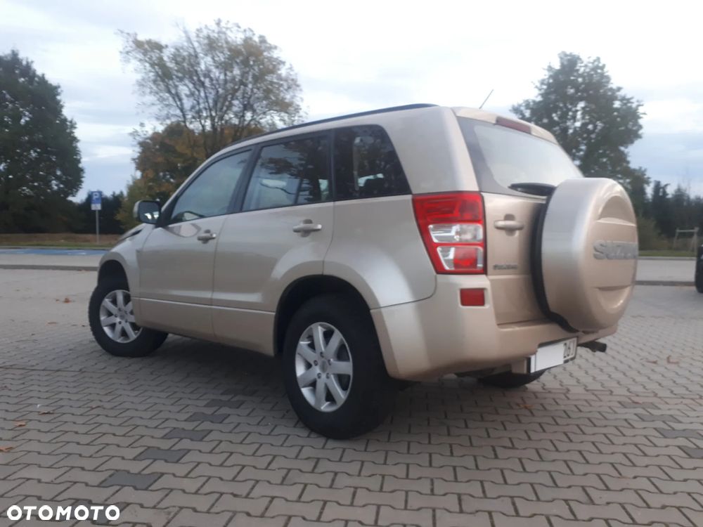 Suzuki Grand Vitara 2006 photo 2