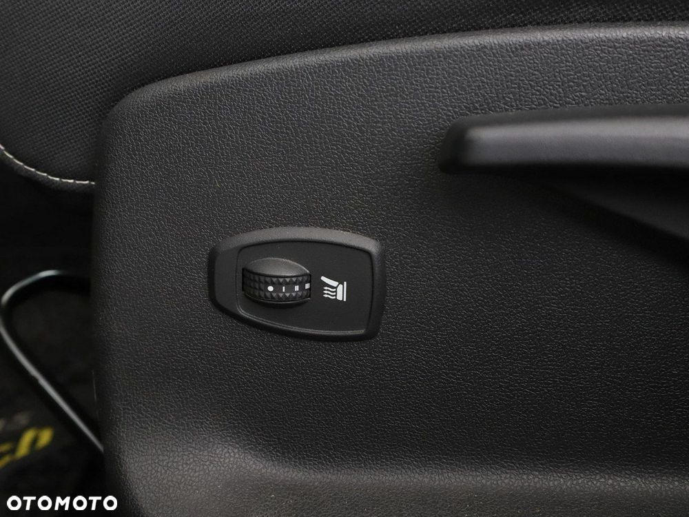 Renault Megane ENERGY TCe 130 LIMITED - 34