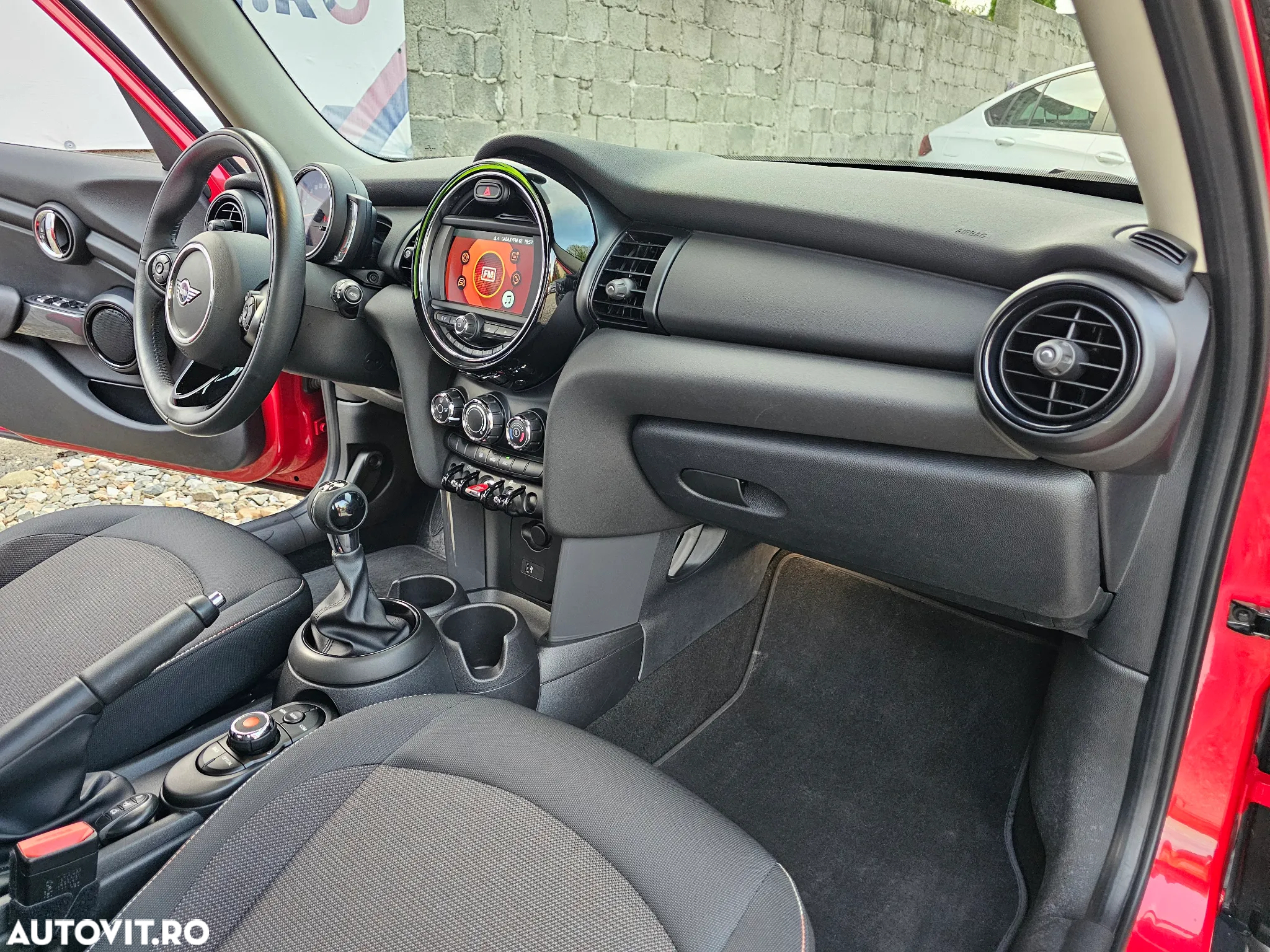 Mini ONE Standard - 28