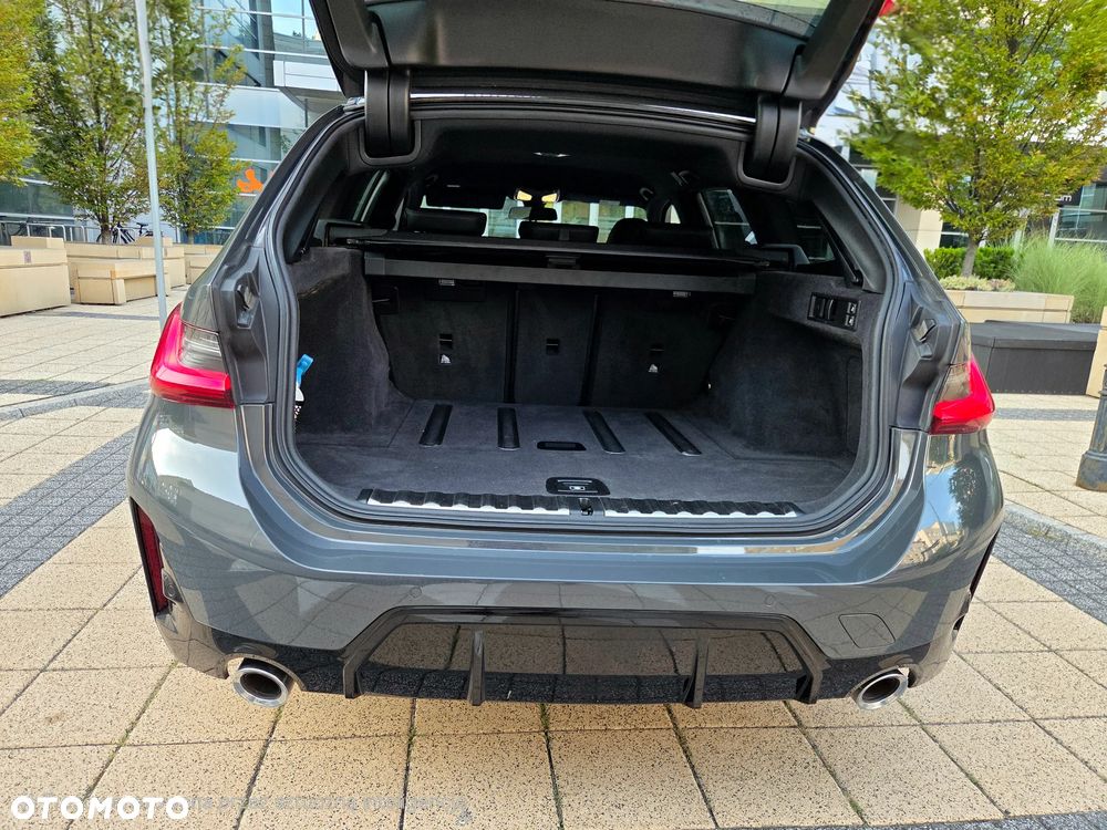 BMW Seria 3 320d xDrive M Sport sport - 9