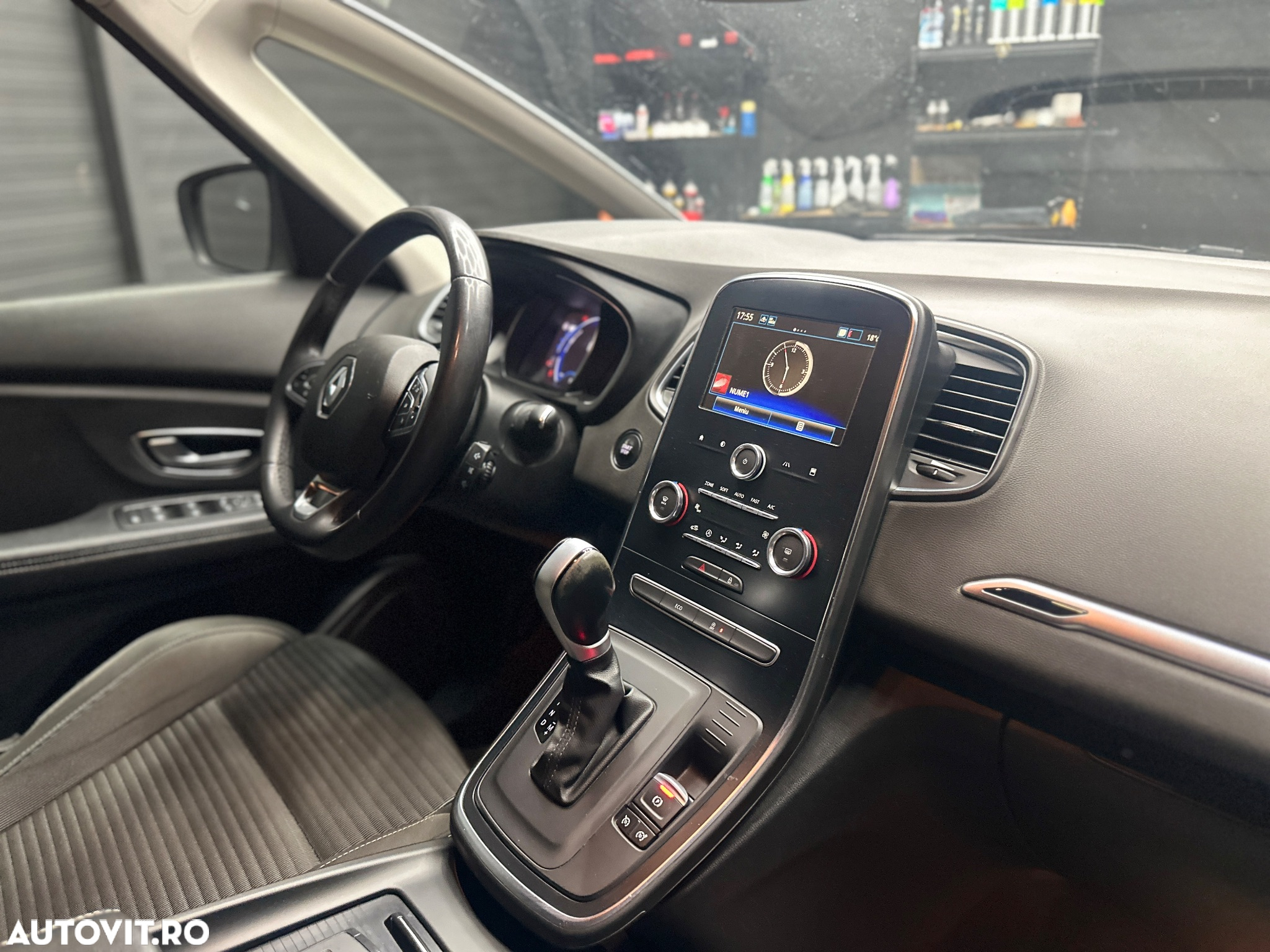Renault Scenic - 7