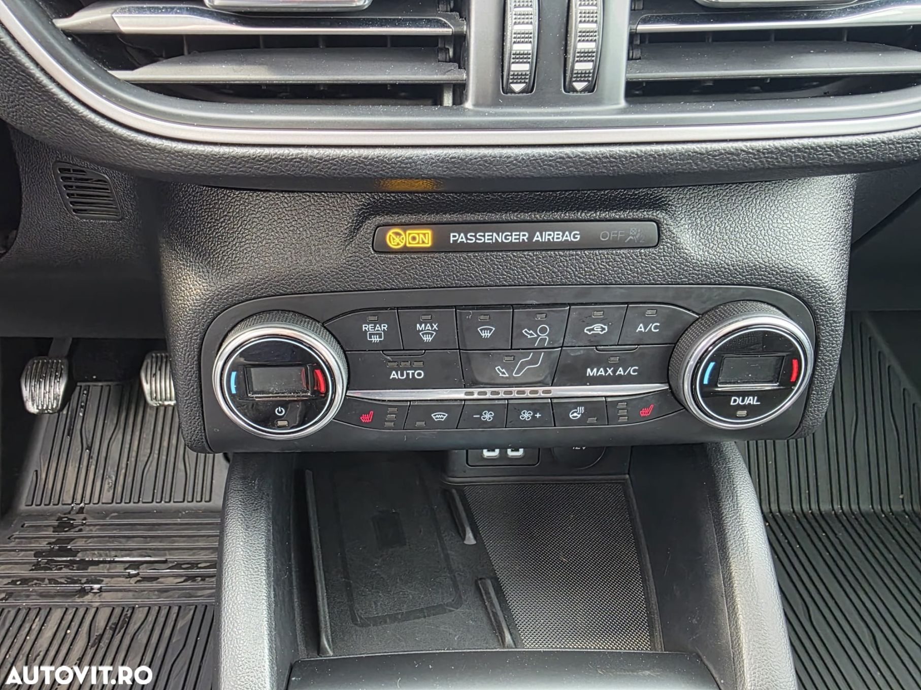 Ford Focus - 18
