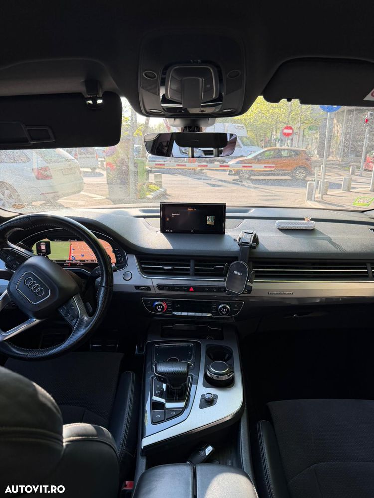 Audi Q7 - 9