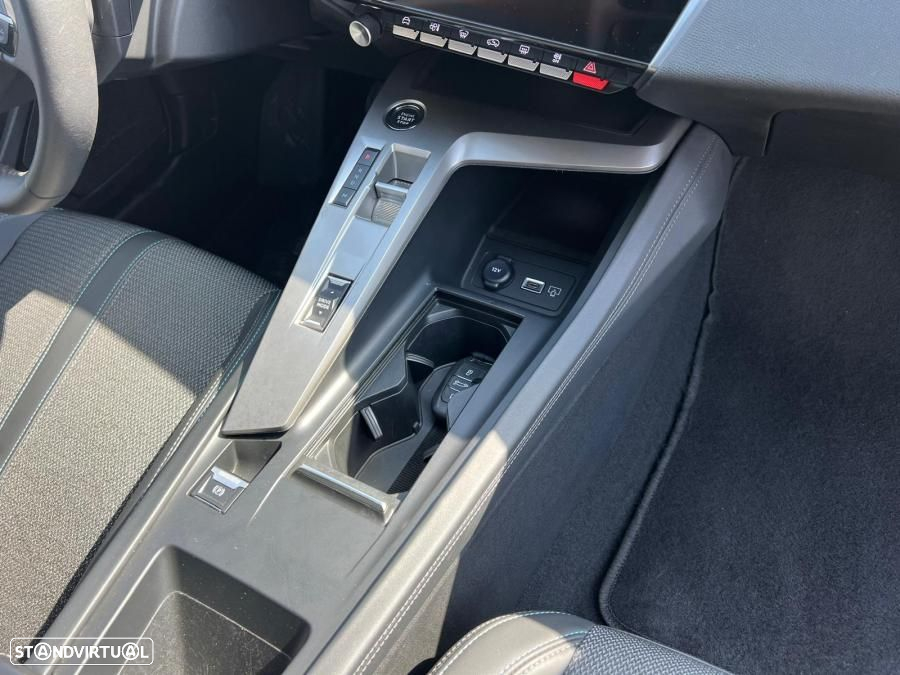 Peugeot 308 1.5 BlueHDi Active EAT8 - 8