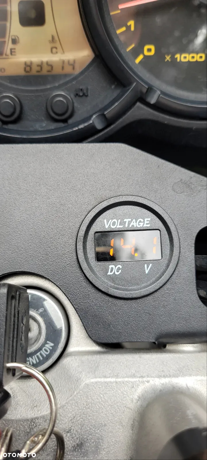 Suzuki DL - 27