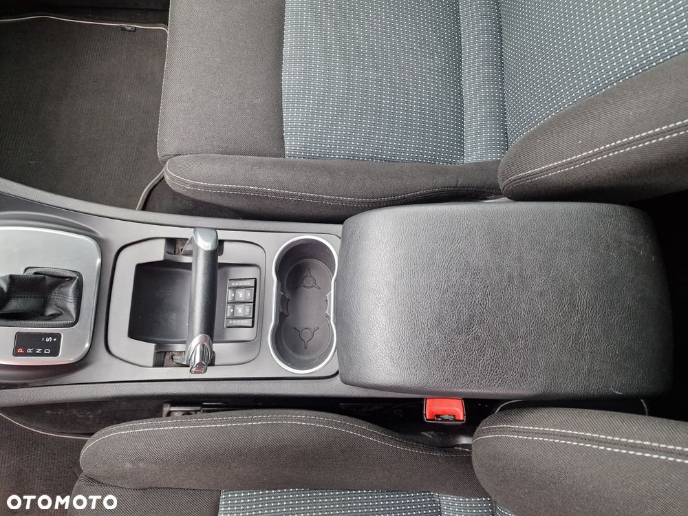 Ford S-Max 2.0 TDCi DPF Titanium - 18