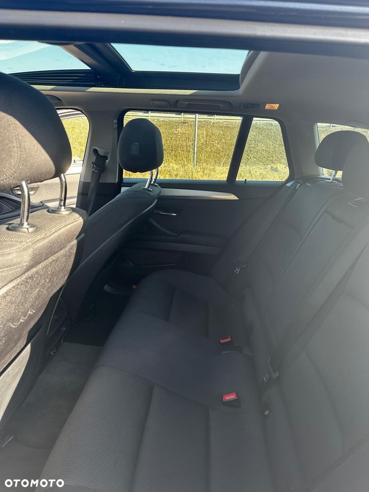 BMW Seria 5 520d Efficient Dynamics Edition - 10