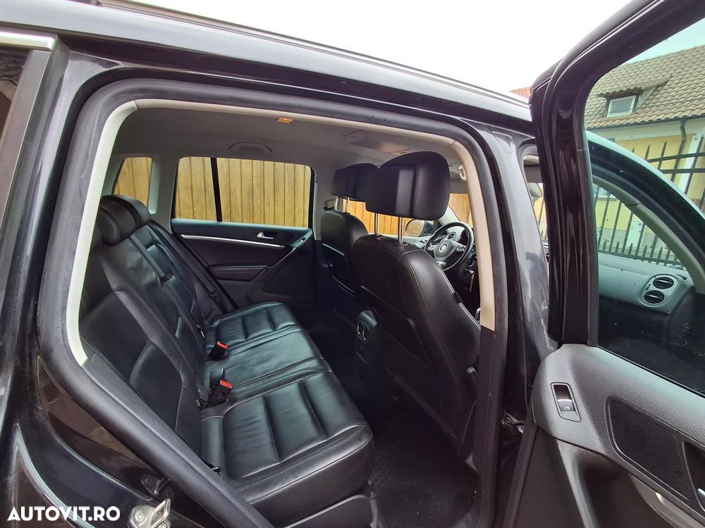 Volkswagen Tiguan 2.0 TDI 4Motion DSG Sport & Style - 6