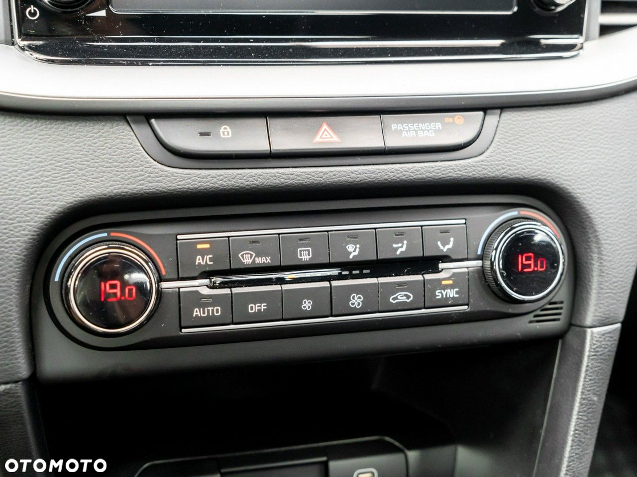 Kia Ceed 1.5 T-GDI M - 17