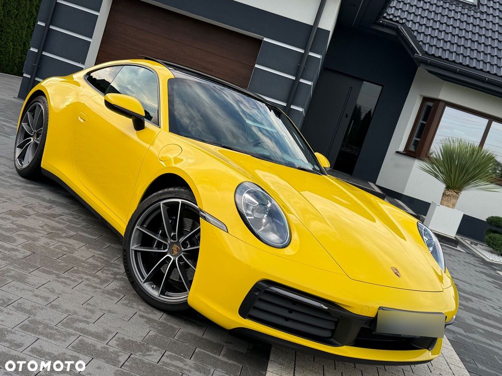 Porsche 911 Carrera S - 2