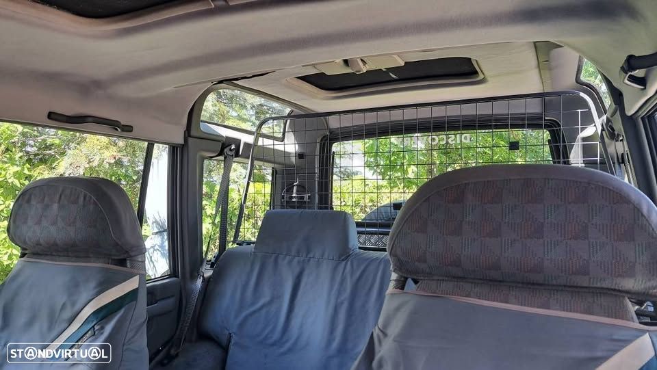 Land Rover Discovery 2.5 TDi - 7