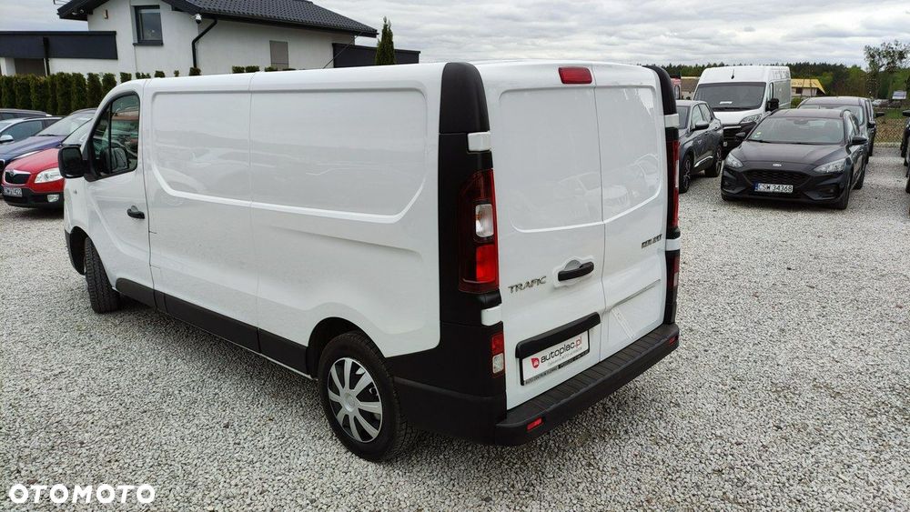 Renault Trafic - 40