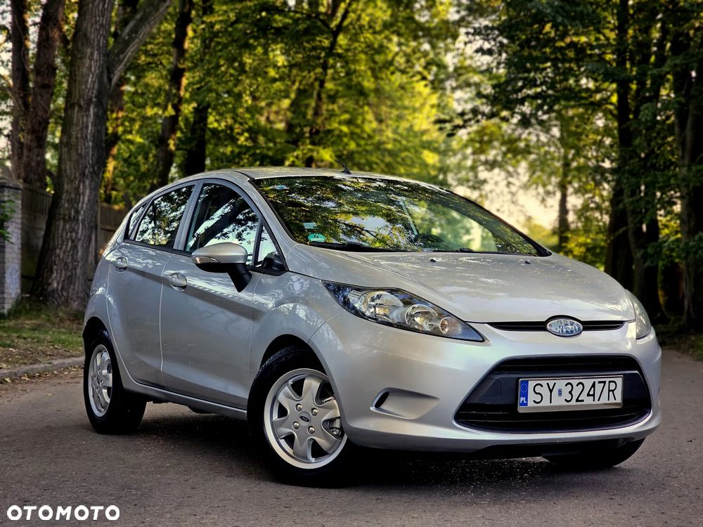 Ford Fiesta 1.25 Ghia - 21