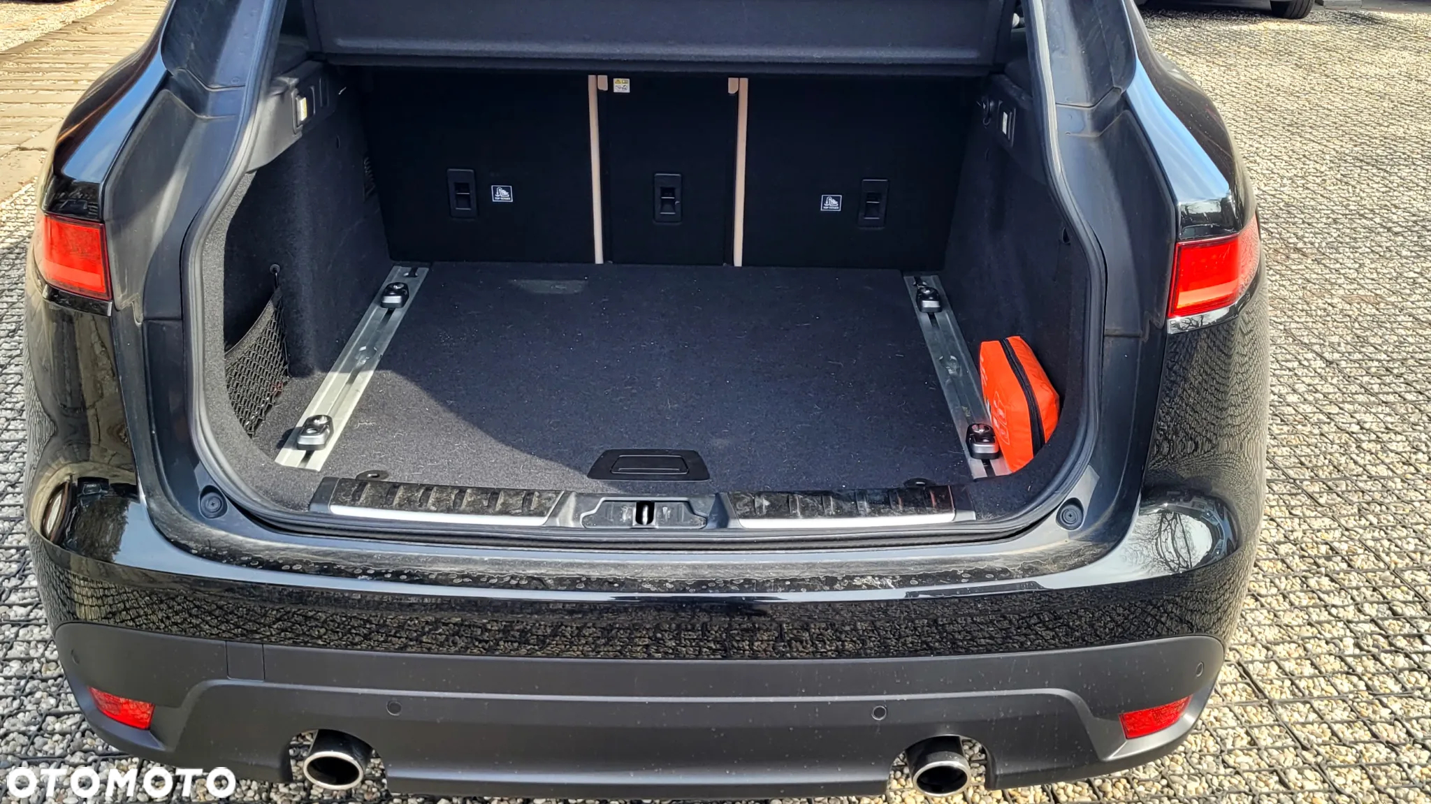 Jaguar F-Pace 2.0 i4D AWD Prestige - 6