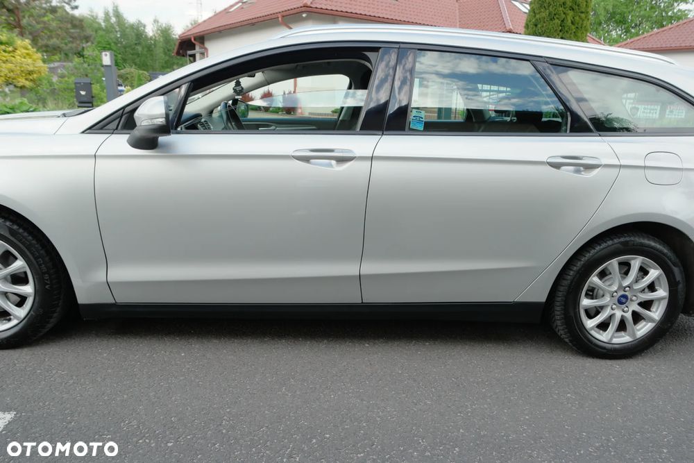 Ford Mondeo - 11