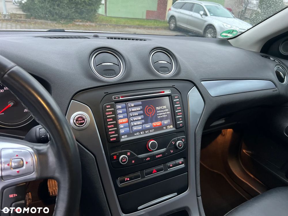 Ford Mondeo 2.0 Platinium X - 16