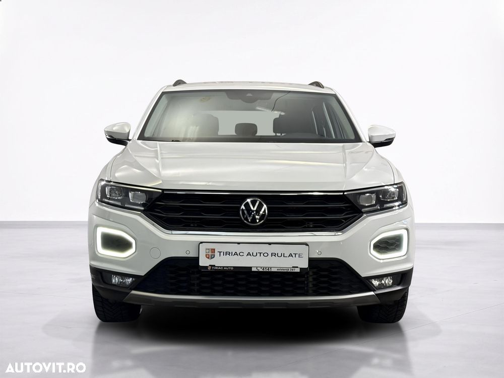 Volkswagen T-Roc - 9