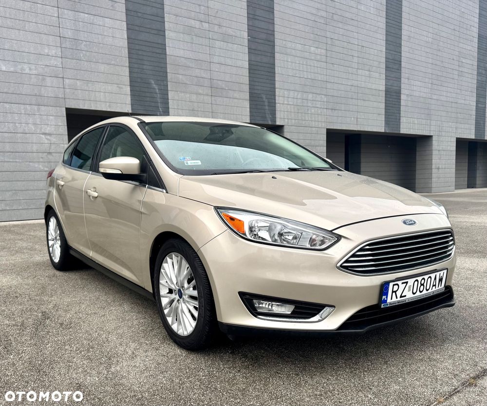 Ford Focus - 3
